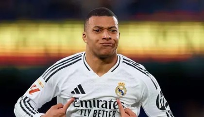 新一轮英超联赛积分榜风云再起：利物浦爆冷，曼城反弹，切尔西曼联下滑