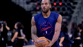 NBA总决赛传奇对决：詹姆斯赞塔弗最佳防守，回忆篮球往事