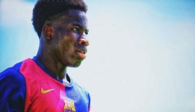 拉什福德双响助巴萨逆转胜，纽卡斯尔主场遭巴塞罗那逆袭